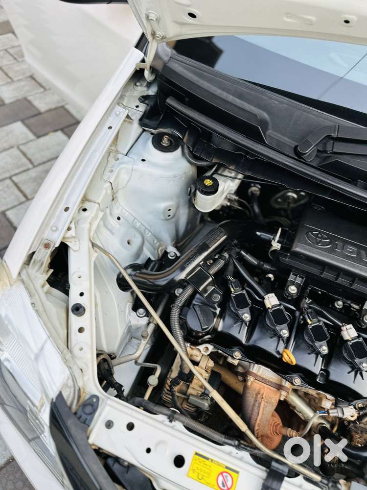 Toyota Etios Liva 1.2 V, 2017, Petrol