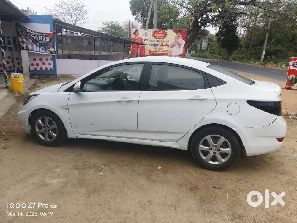 Hyundai Verna 1.6 Crdi Sx 2011