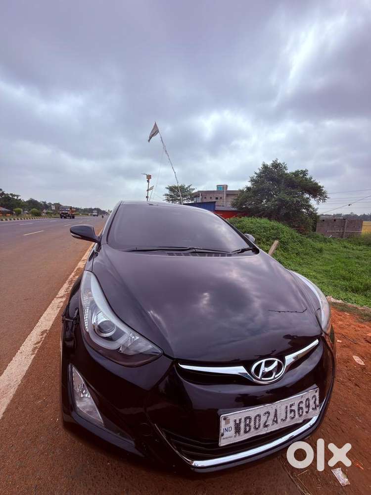 Hyundai Elantra 2016 Petrol Well Maintained