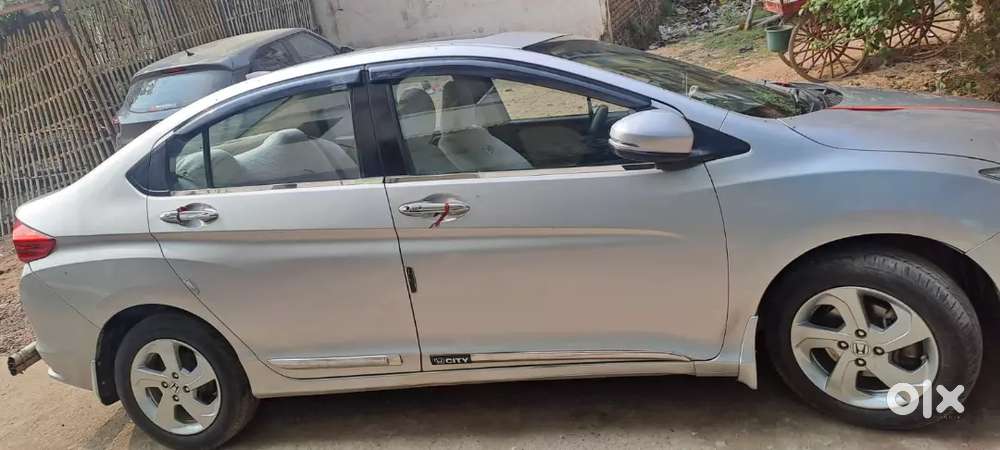 Honda City 2015 Diesel 85000 Km Driven