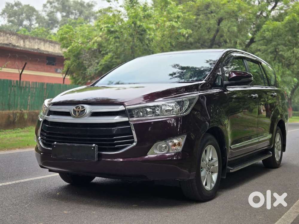 Toyota Innova Crysta 2.4 G Plus Mt 8 Str, 2019, Diesel