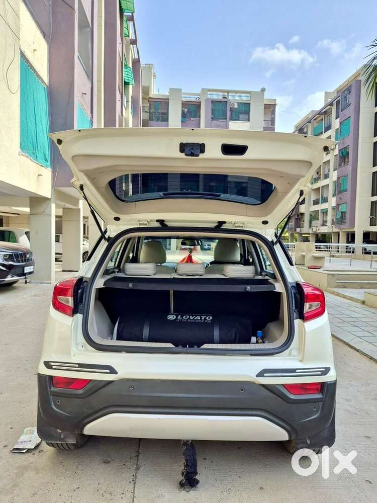 Mahindra Xuv300 2019 Petrol Well Maintained