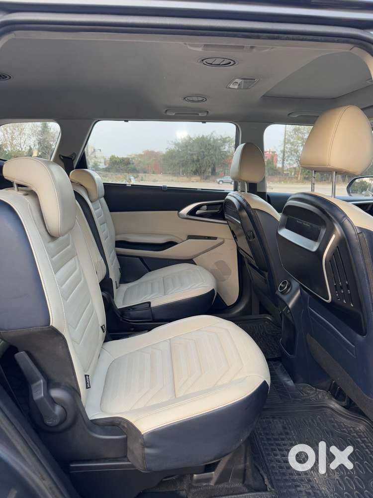 Kia Carens 1.5 Luxury Plus Diesel 6 Str, 2022, Diesel