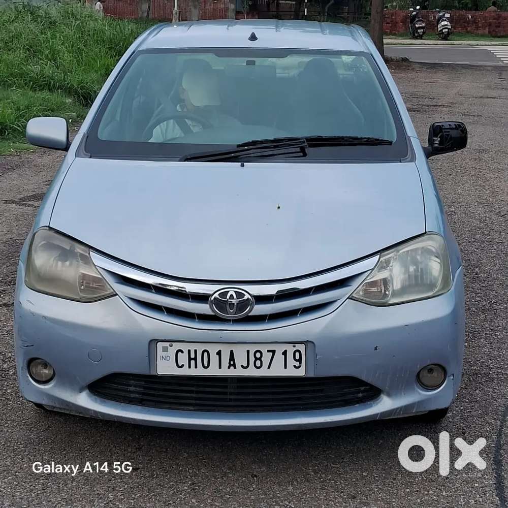 Toyota Etios 2011 Car