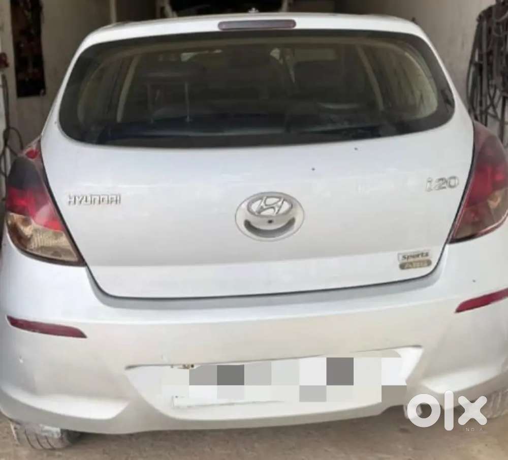 Hyundai I20 2014 पेट्रोल मेनुअल