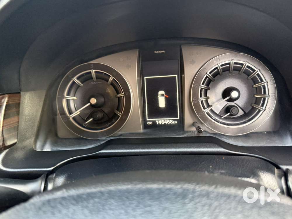 Toyota Innova Crysta 2.8 Zx At, 2017, Diesel