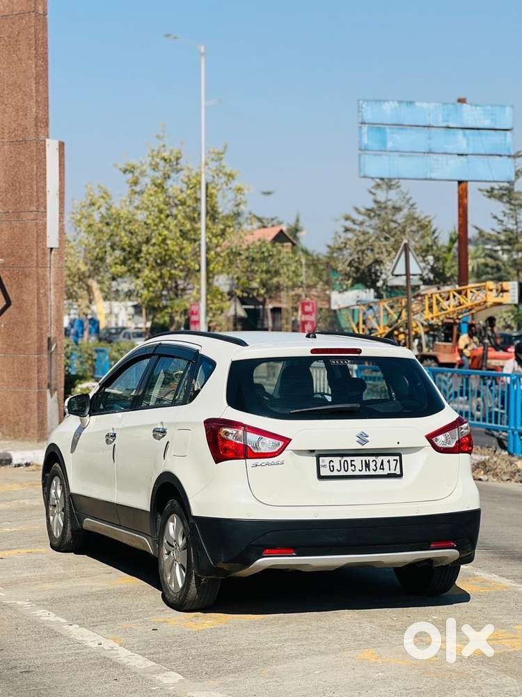 Maruti Suzuki S Cross Zeta Shvs, 2015, Diesel