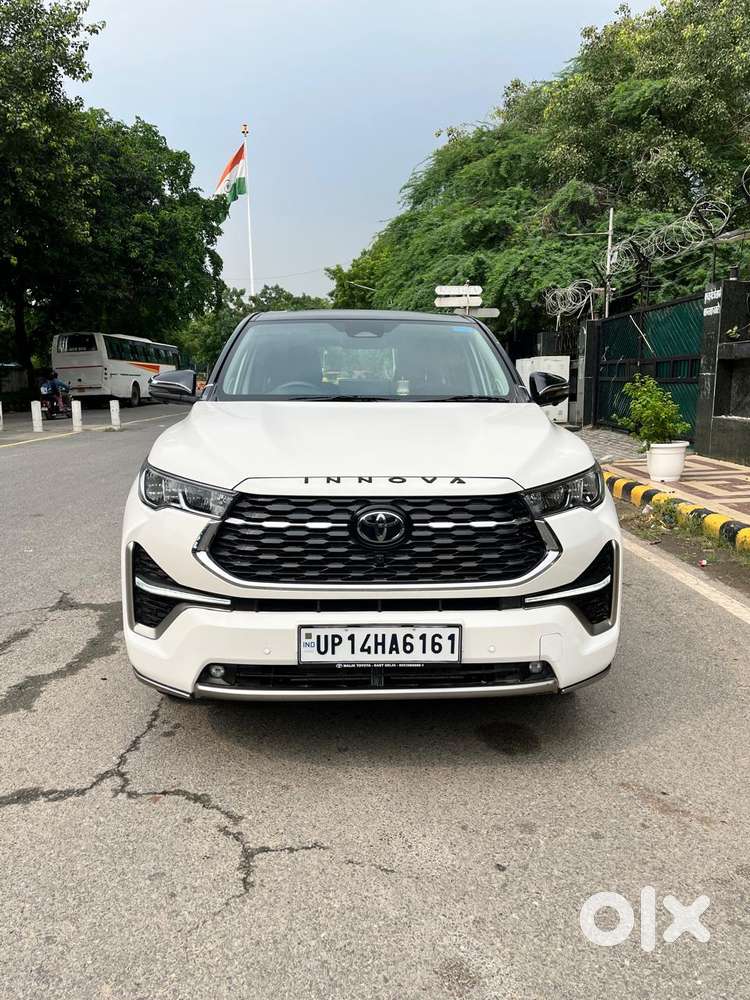 Toyota Innova Hycross 2.0 Zx (o) Hybrid 7 Str, 2026, Cng & Hybrids