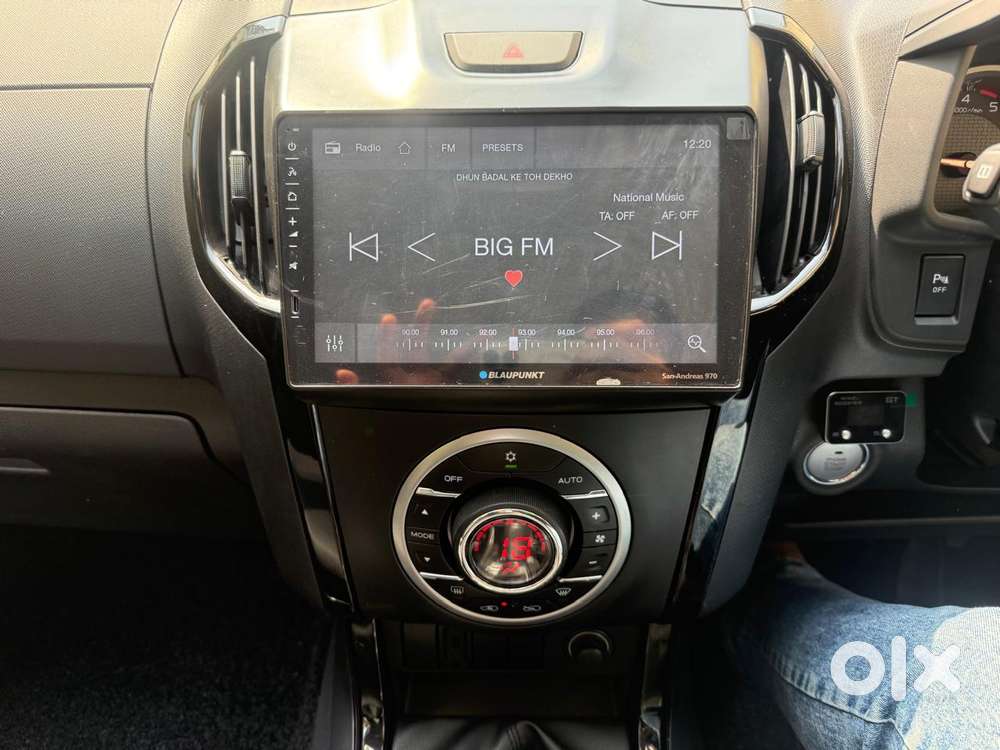 Isuzu D-max V-cross 4x4, 2025, Diesel