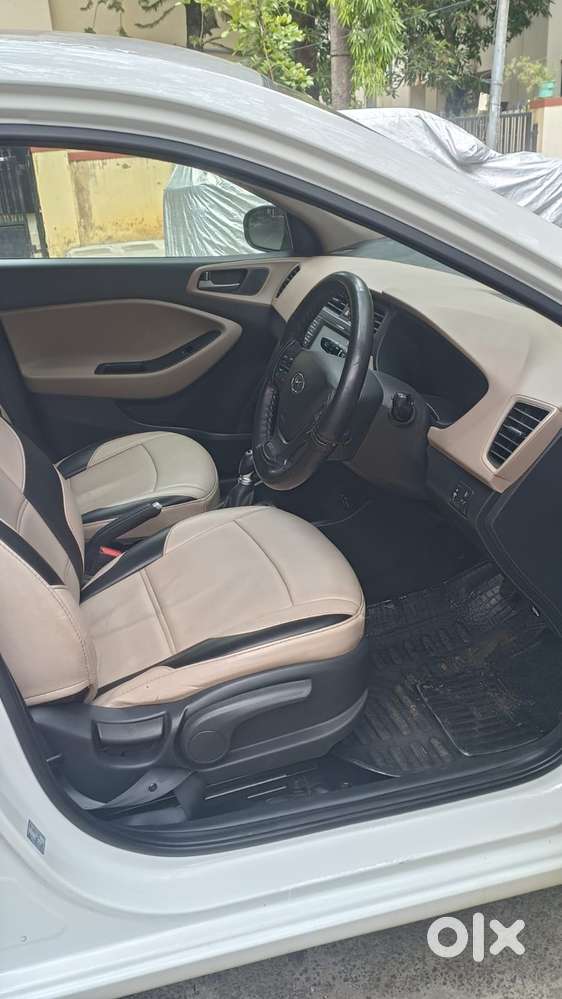Hyundai I20 Asta (o) 1.2 Mt, 2017, Petrol