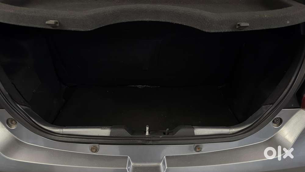 Tata Tiago 1.2 Revotron Xza, 2018, Petrol