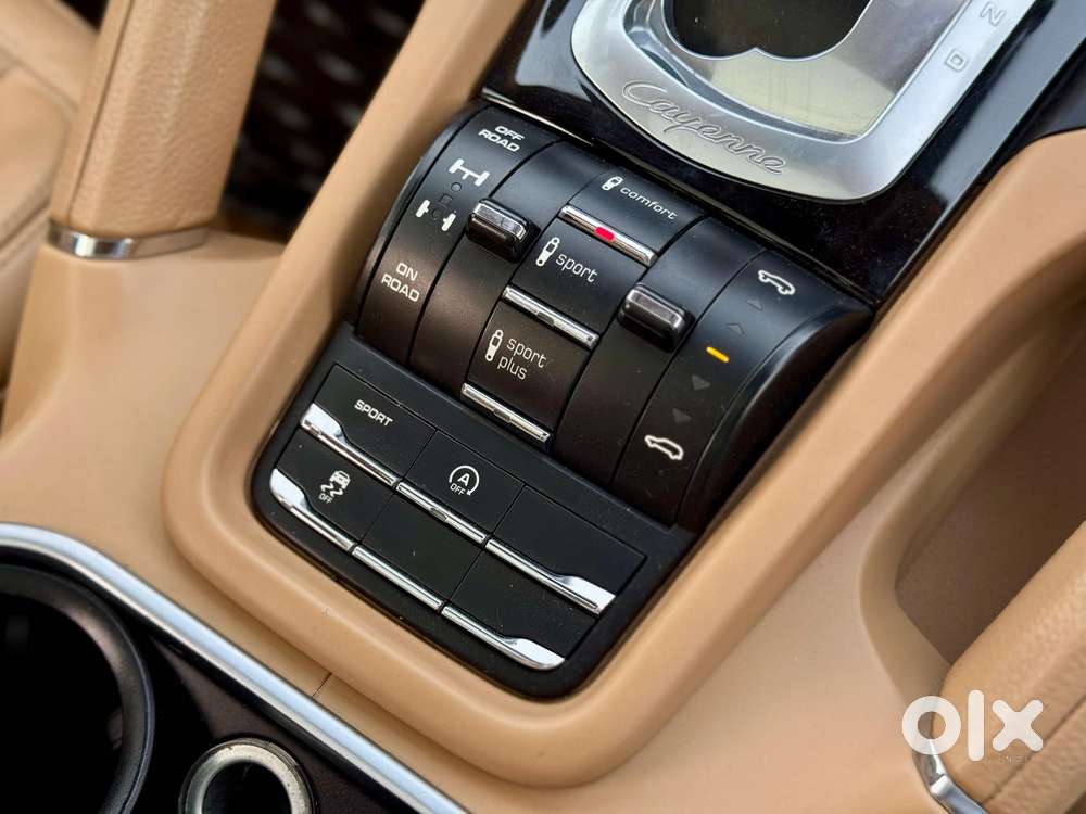 Porsche Cayenne Platinum Edition, 2018, Petrol