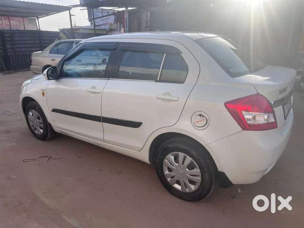 Maruti Suzuki Dzire 2015 Diesel 80000 Km Driven