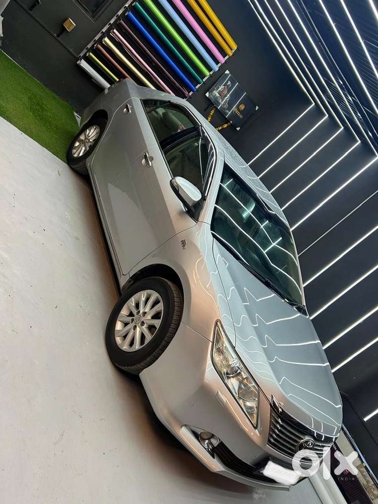 Toyota Camry 2.5 G Petrol Automatic 2014