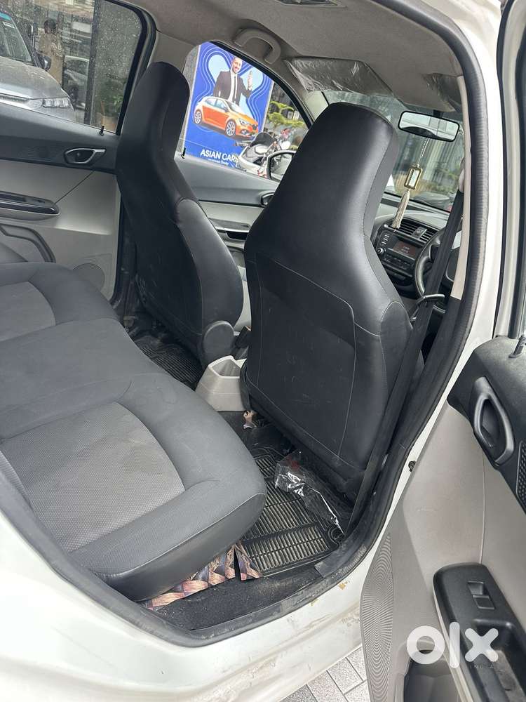 Tata Tiago 1.2 Revotron Xt, 2018, Petrol