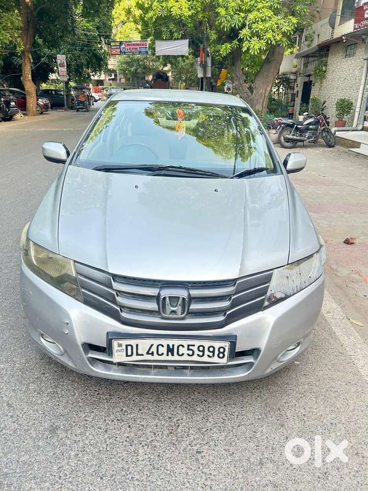Honda Petrol Car 2011 Automatic