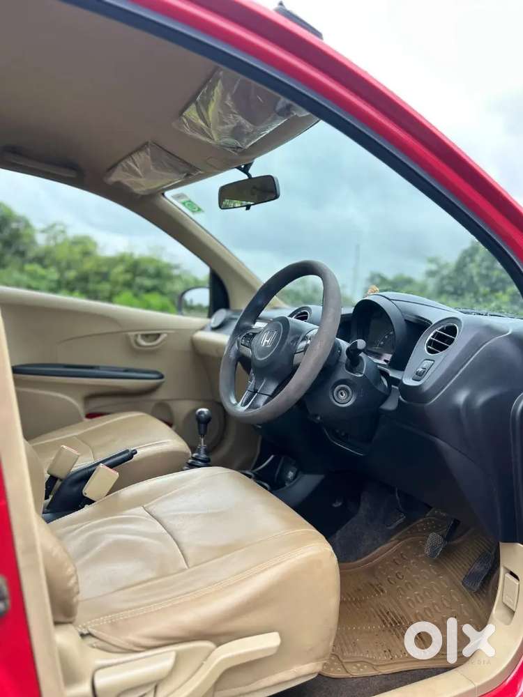 Honda Brio Smt Petrol 2015