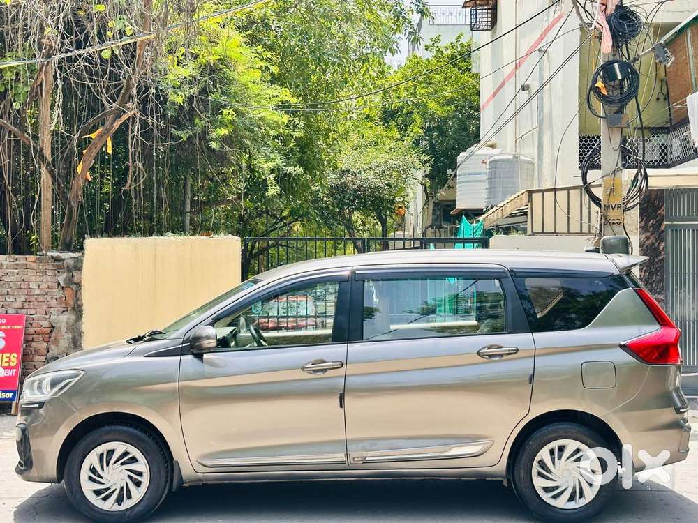 Maruti Suzuki Ertiga 2022-2023 Vxi Cng, 2022, Cng & Hybrids