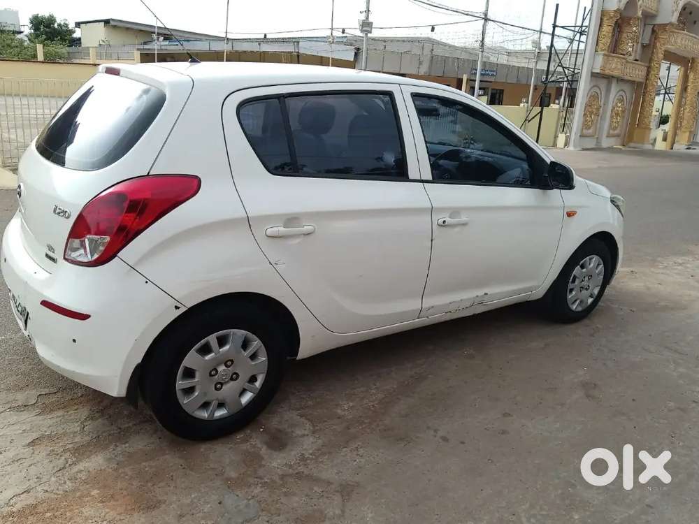 Hyundai I20 Sportz 2010 Second Owner