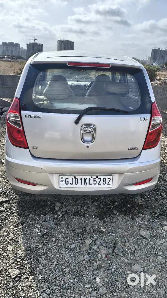 Hyundai I10 Sportz 2011