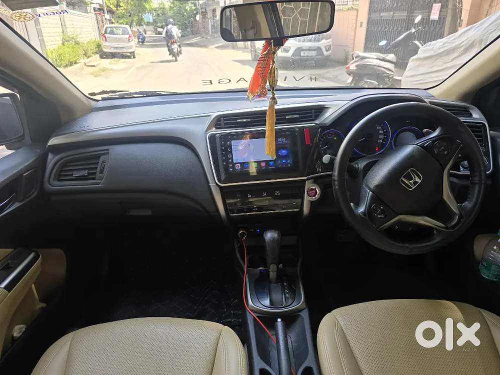 Honda City Vx Cvt 2016 – Excellent Condition