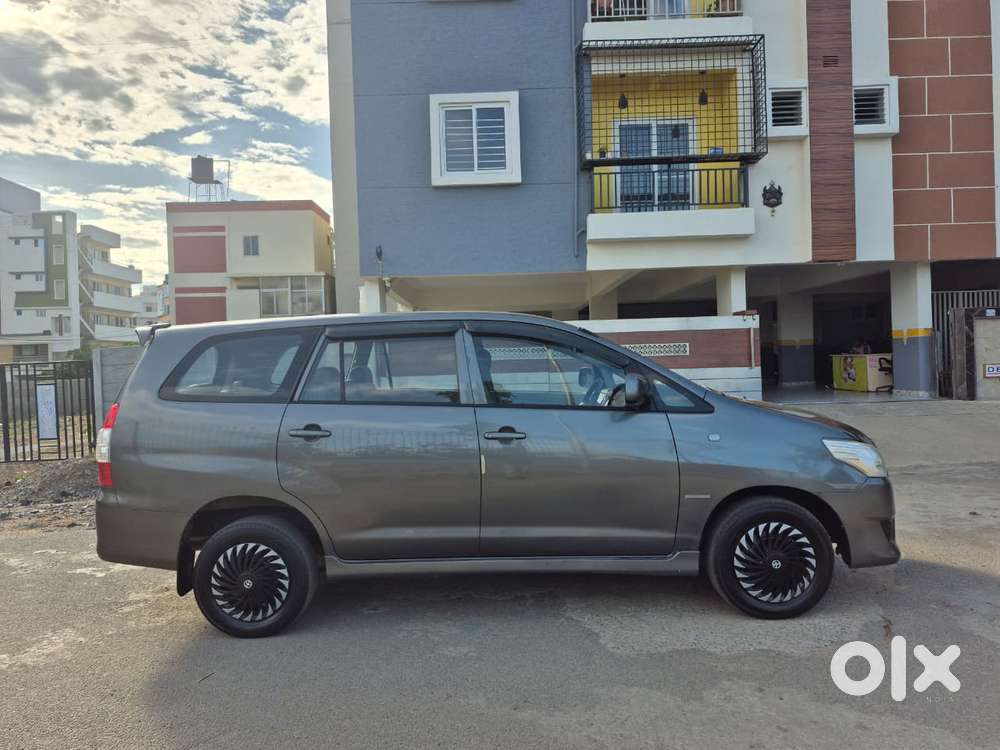 Toyota Innova 2.5 G (diesel) 7 Seater, 2013, Diesel