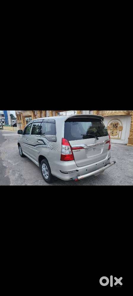 Toyota Innova 2.5 G (diesel) 8 Seater, 2013, Diesel