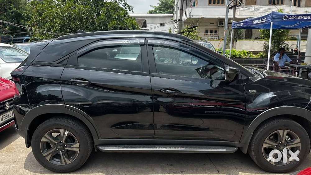 Tata Nexon Fearless Plus (ps) 1.2 Petrol Dca (adas), 2024, Petrol