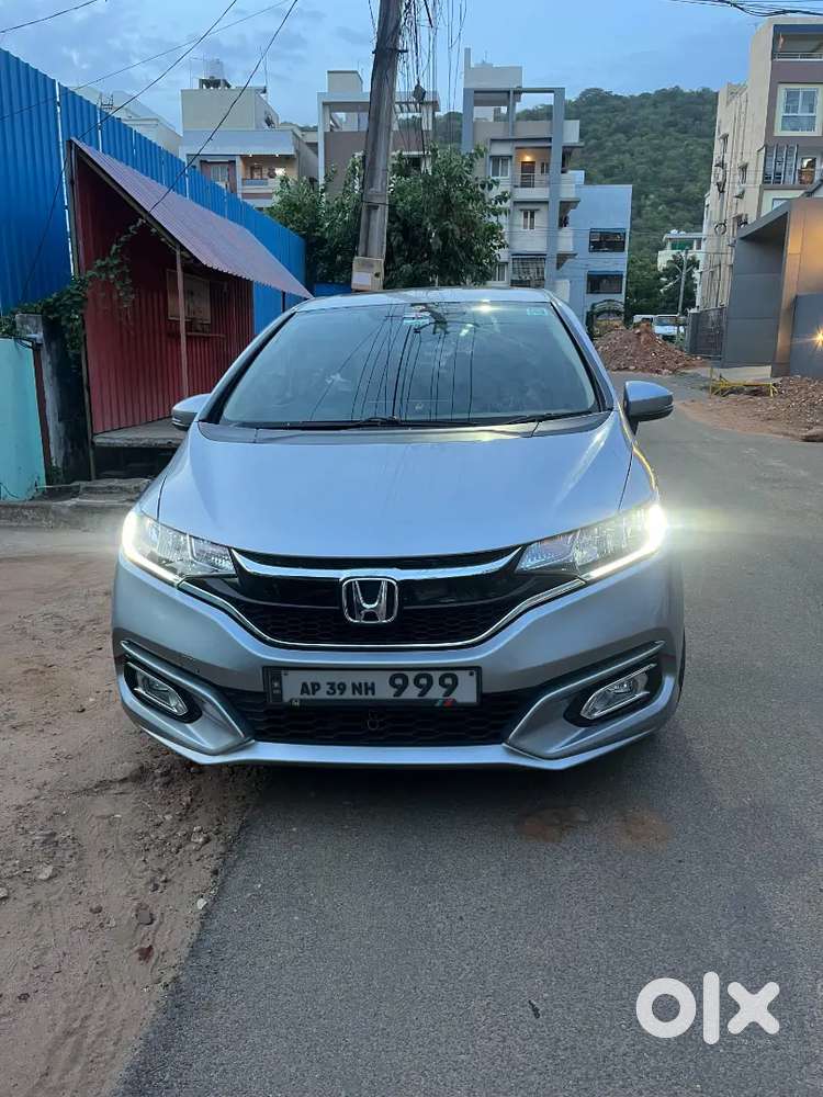 Honda Jazz 2022 Petrol Well Maintained