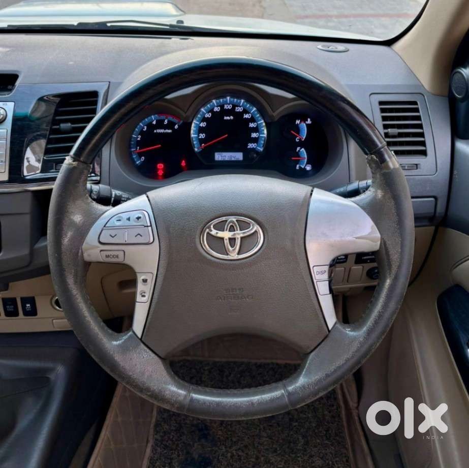 Toyota Fortuner 3.0 4x4 Manual, 2013, Petrol
