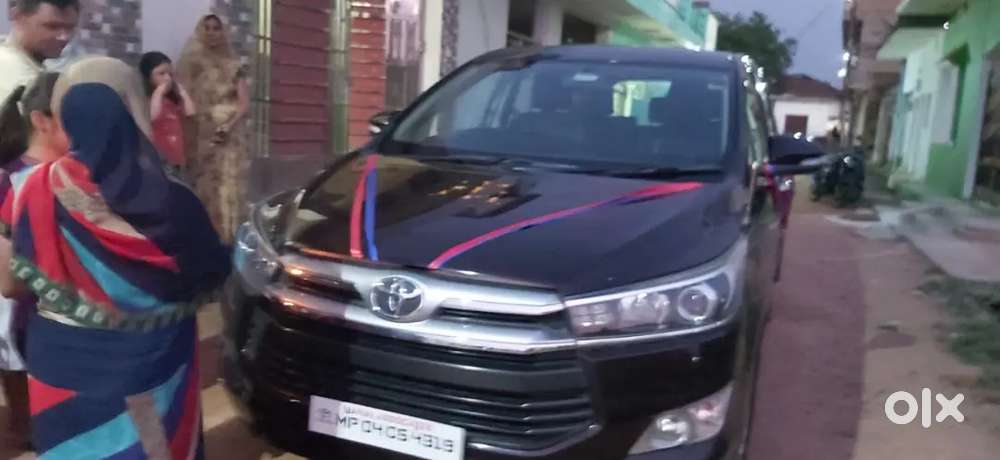 Toyota Innova Crysta 2017 Diesel Mint Condition