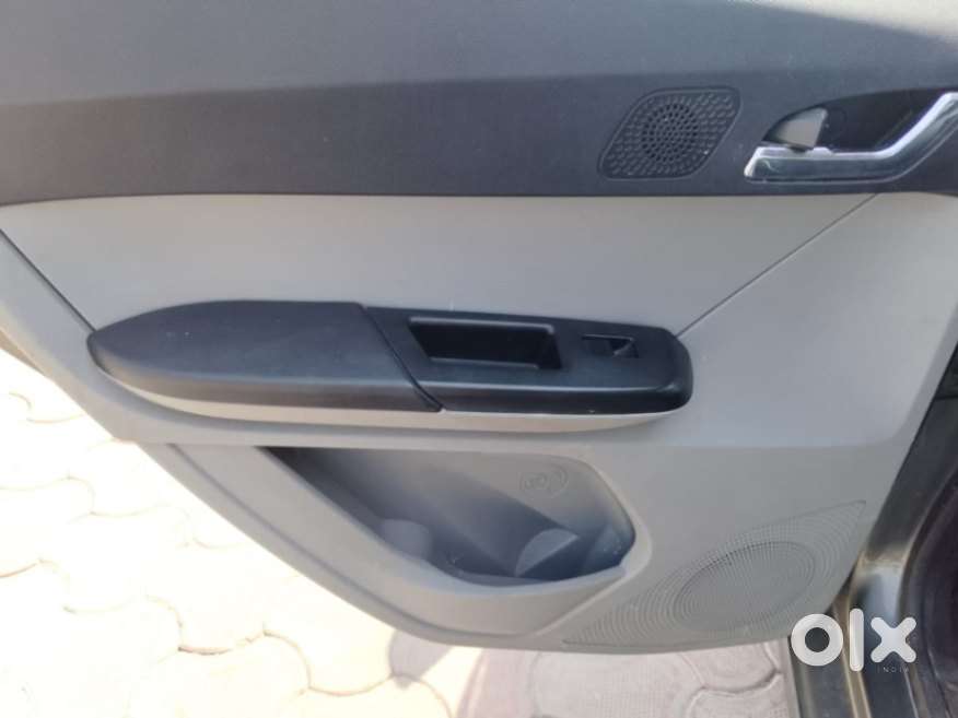 Tata Tiago 1.2 Revotron Xz (o), 2021, Petrol