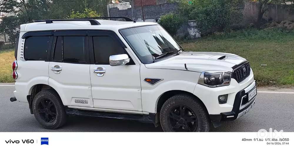 Mahindra Scorpio Classic 2016