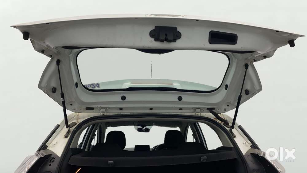 Tata Nexon 1.2 Revotron Xm (s), 2022, Diesel