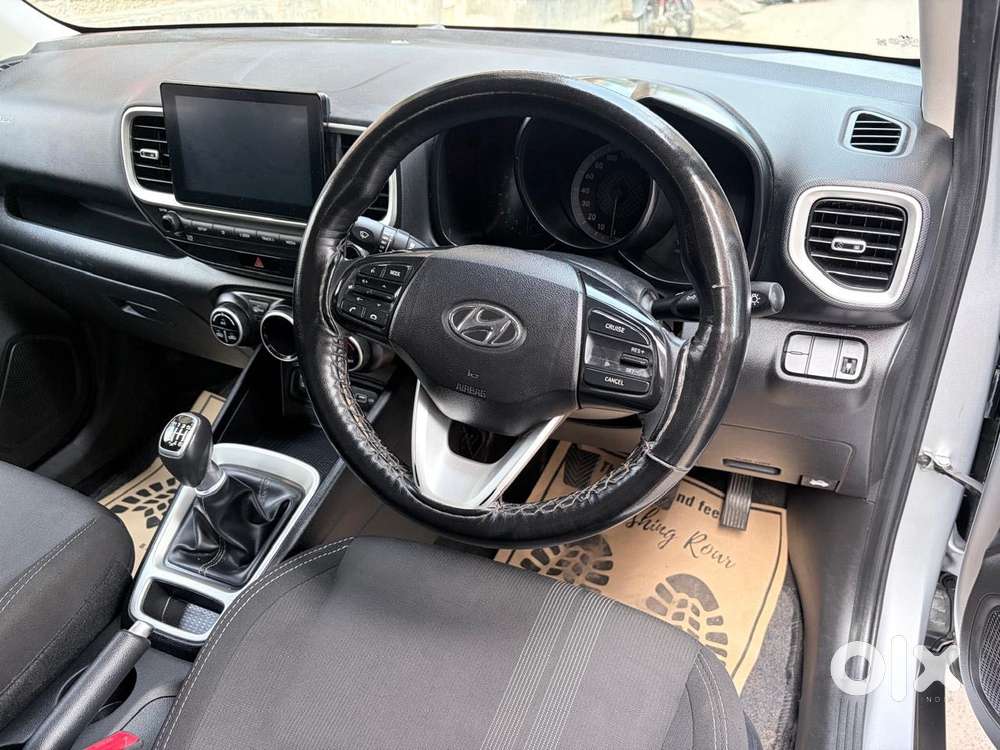 Hyundai Venue Sx Mt, 2022, Diesel