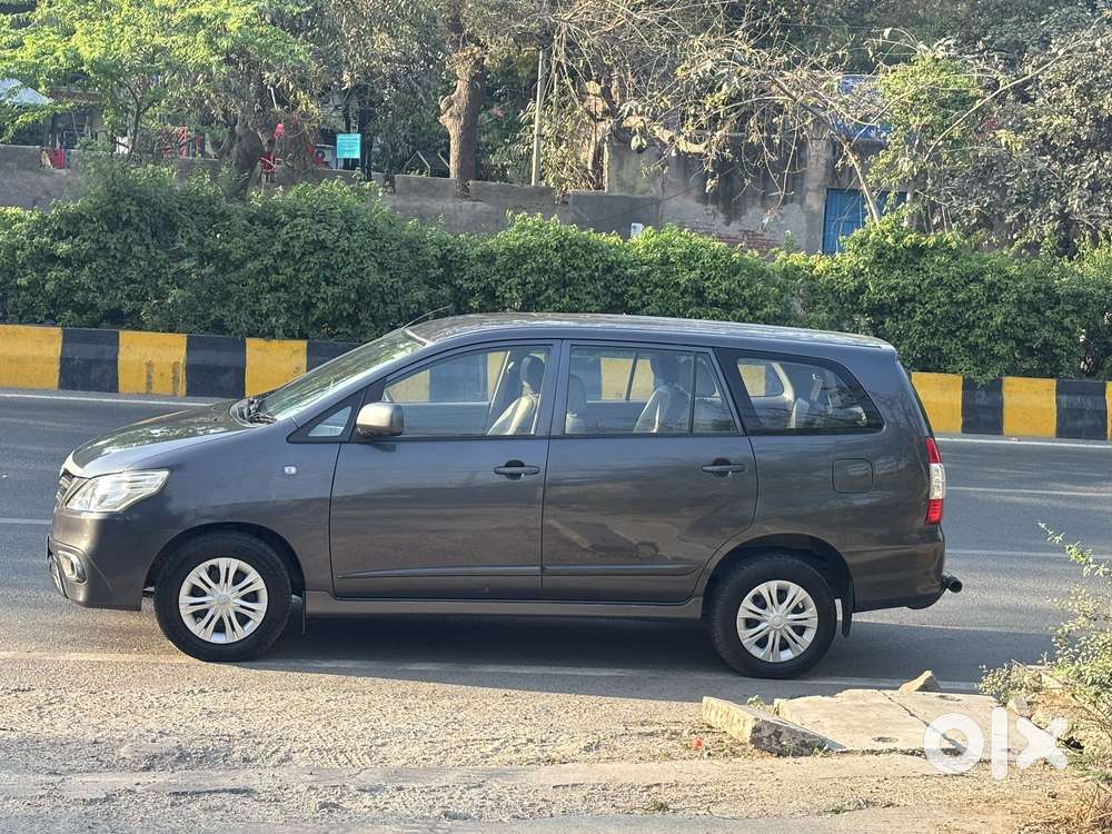 Toyota Innova 2.5 G (diesel) 7 Seater, 2015, Diesel