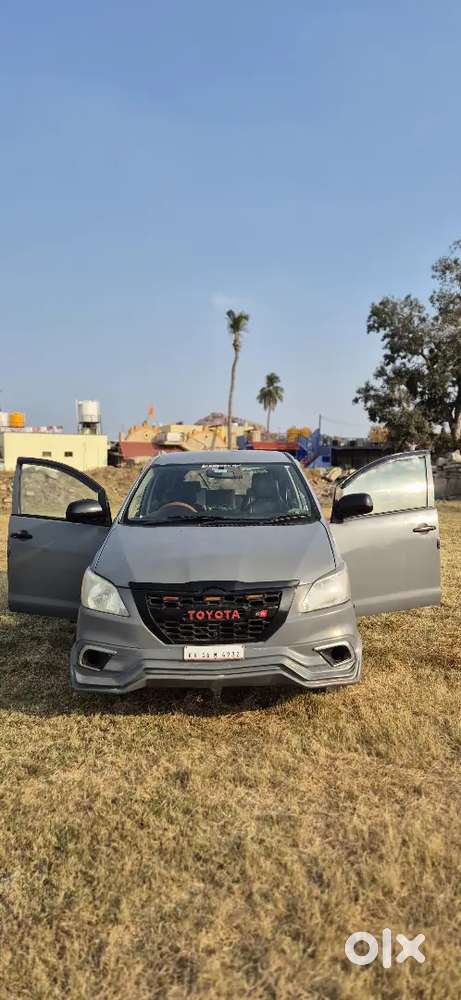 Toyota Innova 2010 Diesel 278000 Km Driven