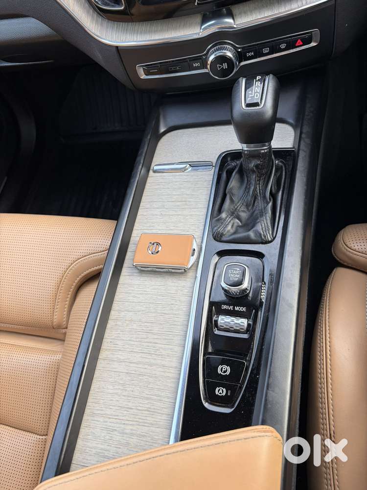Volvo Xc60 D5 Inscription, 2019, Diesel