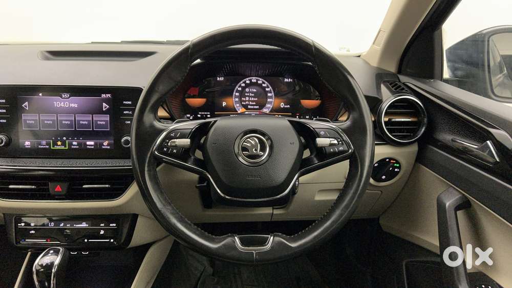 Skoda Slavia Style 1.5l Tsi Dsg, 2022, Petrol