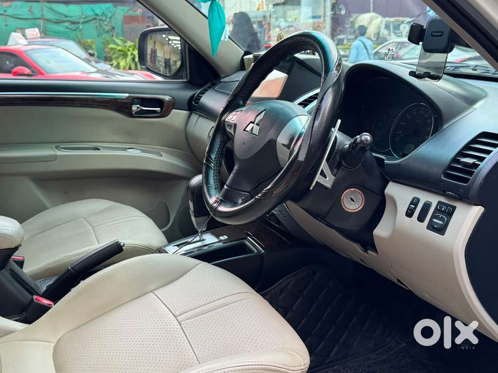 Mitsubishi Pajero Sport 2.5 Automatic, 2017, Diesel