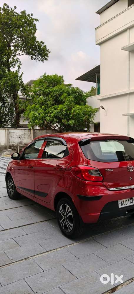 Tata Tiago 1.2 Revotron Xza, 2020, Petrol