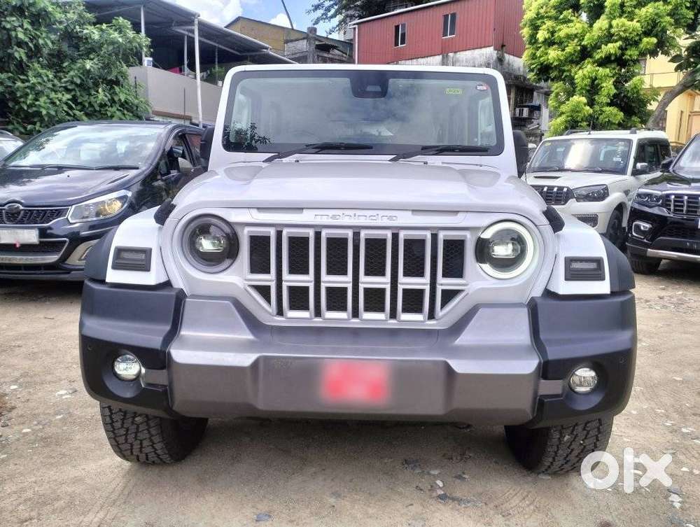 Mahindra Thar Roxx Ax7 L Petrol At 2wd, 2026, Petrol