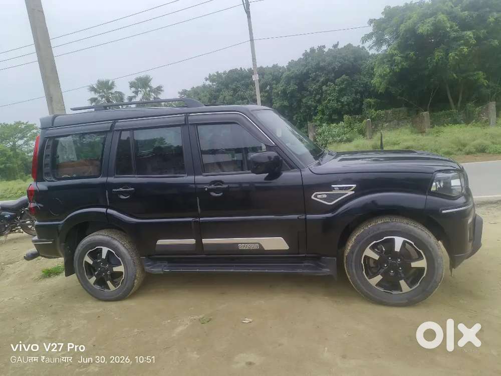 Mahindra Scorpio Classic 2022 Diesel 67000 Km Driven