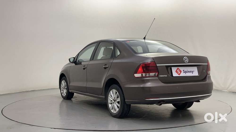 Volkswagen Vento 2010-2013 Petrol Highline, 2015, Petrol