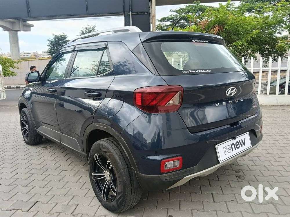 Hyundai Venue 1.0 S (o) Turbo Dct, 2020, Petrol