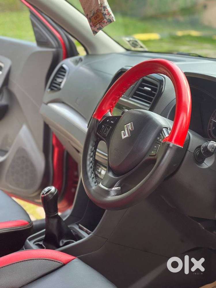 Maruti Suzuki Brezza Zdi+ Dual Tone, 2017, Diesel