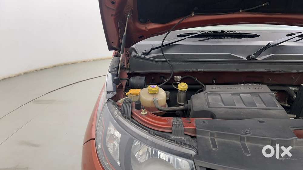 Mahindra Kuv 100 2016-2017 Mfalcon G80 K8, 2017, Petrol