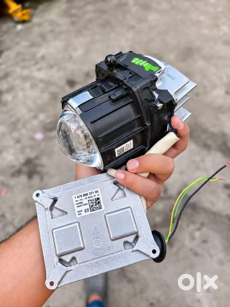 Baleno original headlight projector