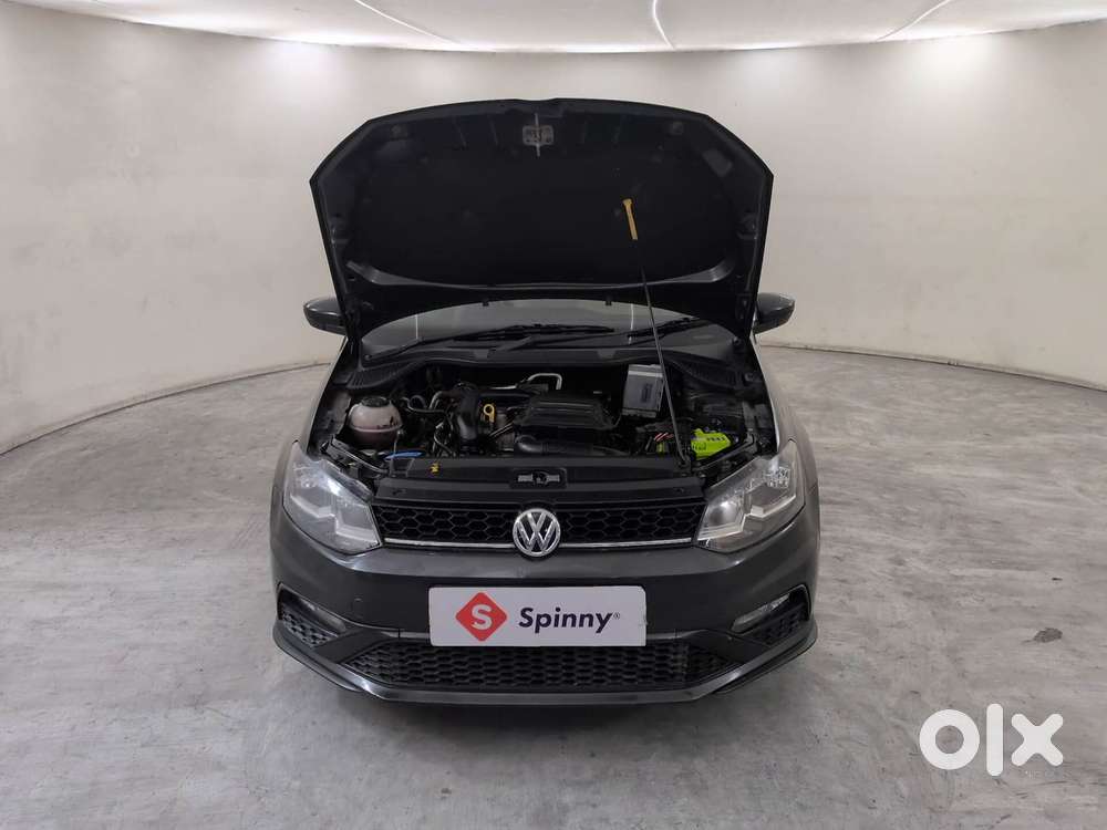 Volkswagen Vento 1.6 Highline, 2021, Petrol