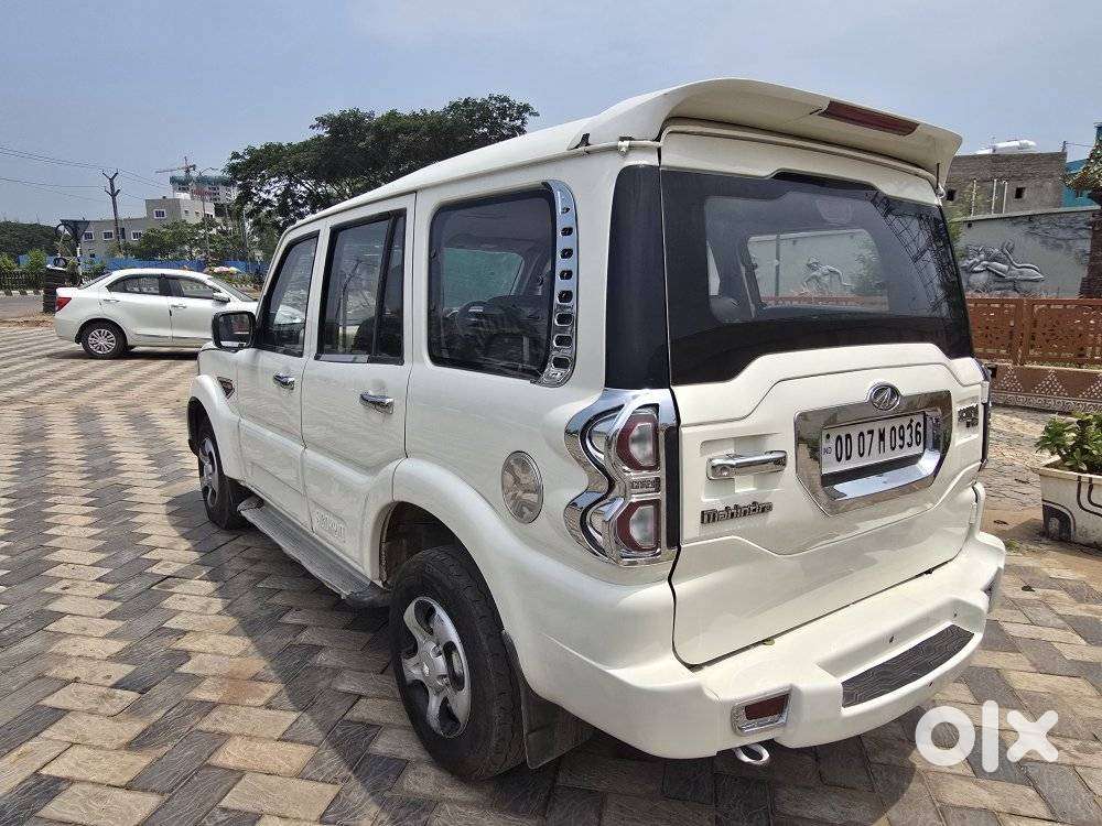Mahindra Scorpio S2, 2016, Diesel